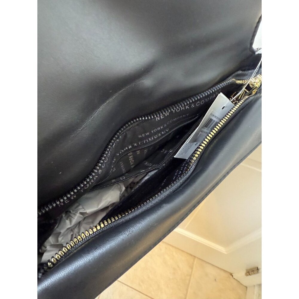 New York & Company Women's James Black Shoulder Bag NWT - Picture 9 of 14